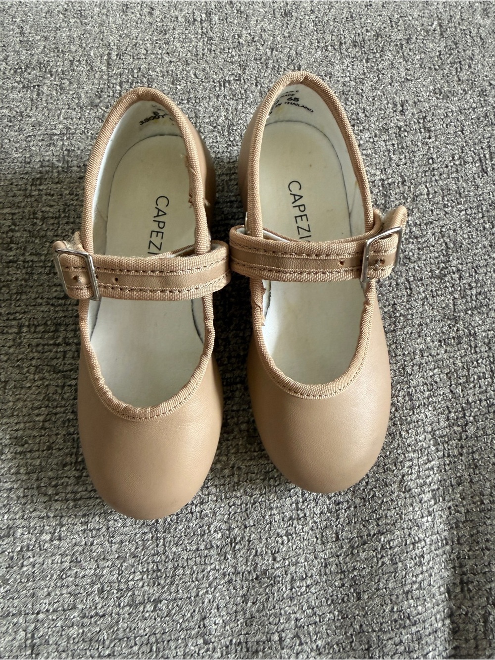 8.5 Capezio Girls' Tan Tap Mary Jane Dance Shoes - Caramel